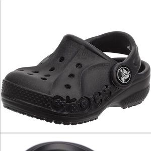 Crocs Unisex-Child Clogs Comfortable Slip On Water Shoe for Toddlers